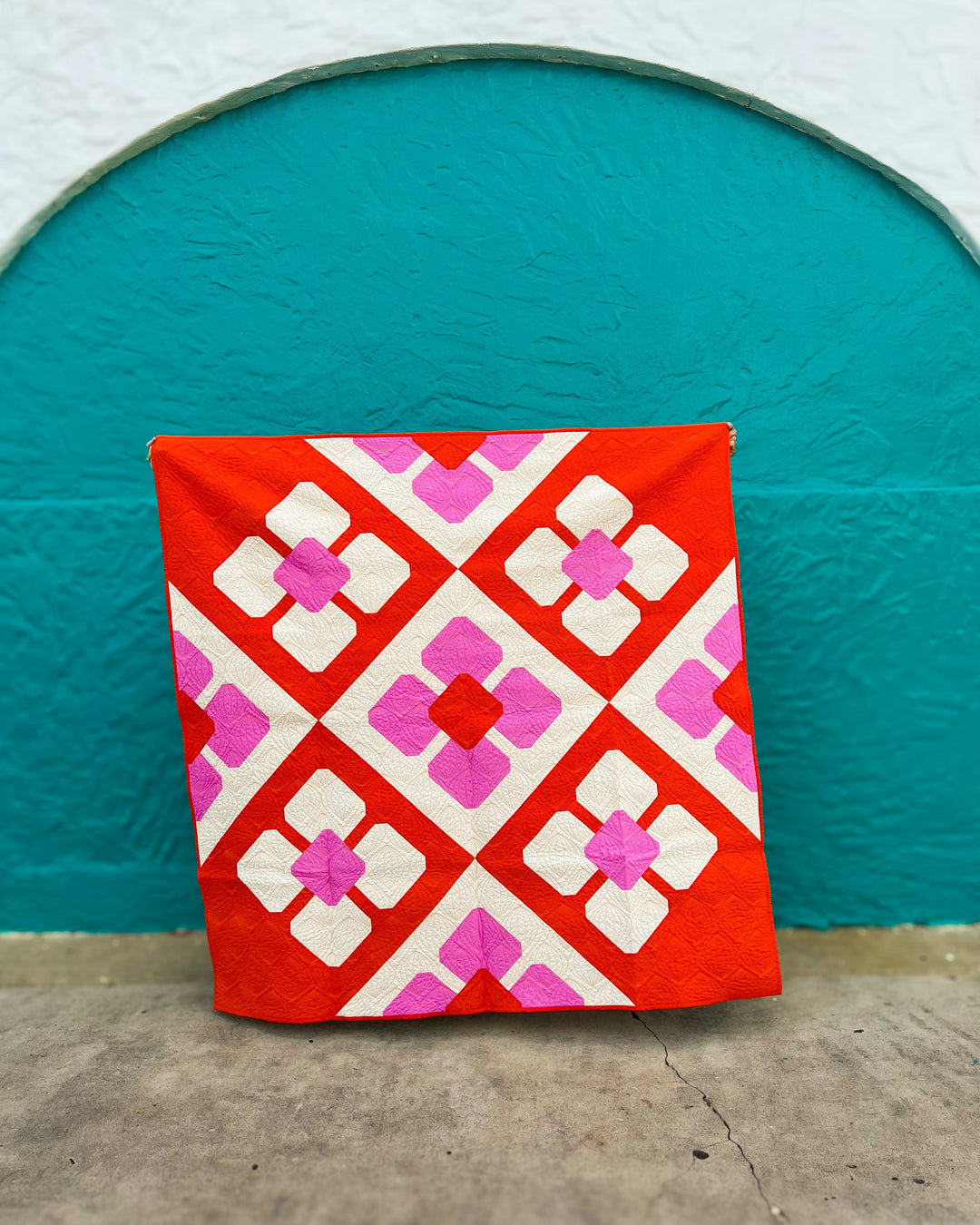 Smashing Petals Quilt, the retro-mod version, made with Art Gallery Fabric Pure Solids