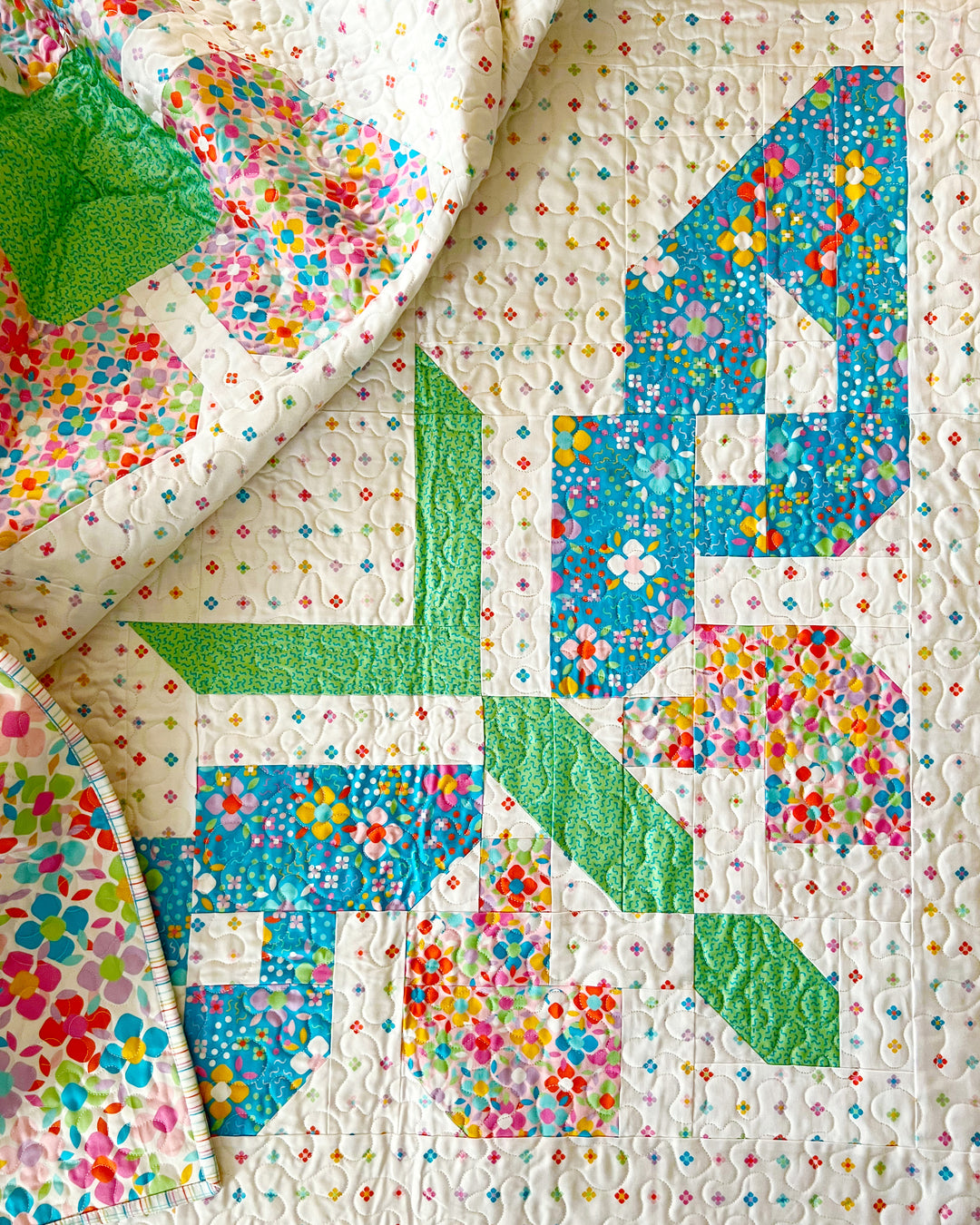 Flitter Flutter quilt by Kelly Renay with Spoonflower Fabric